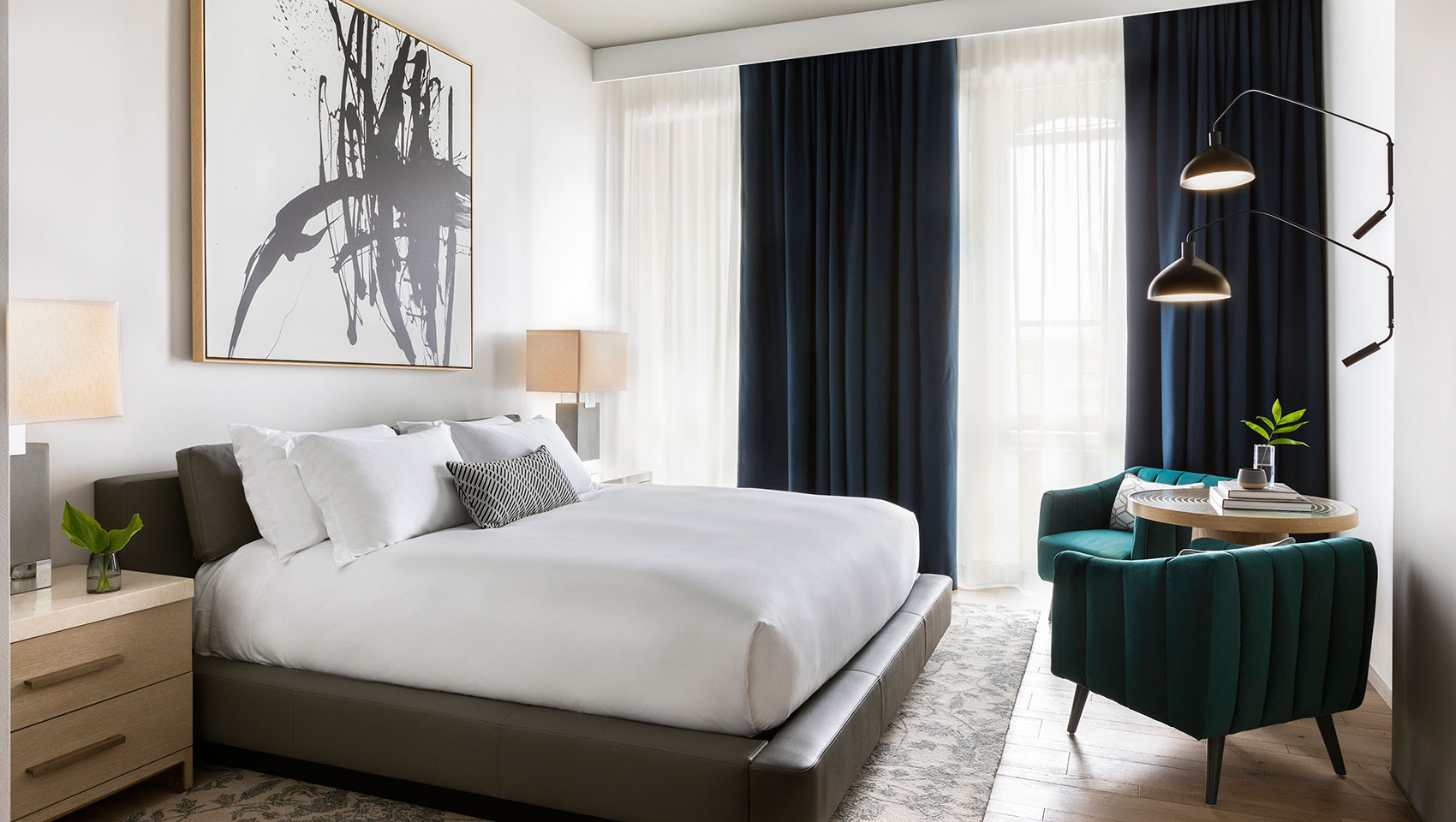 Guestroom at Kimpton Pittman Hotel